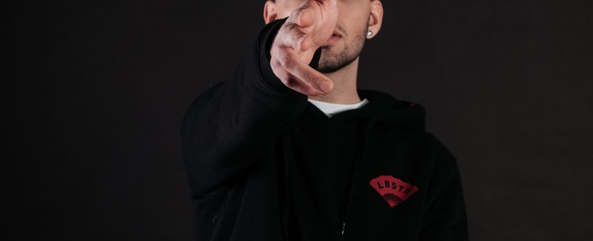 “Soldi Veri” è il nuovo singolo di Ty Max, giovane talento della scena bolognese