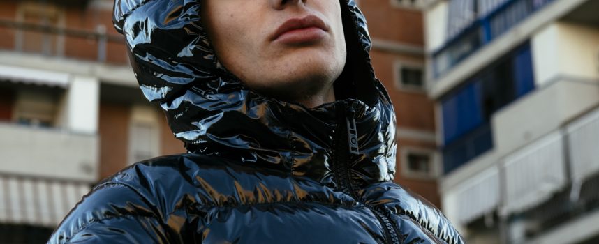 “Strada”: fuori ora il singolo di Vettosi, la nuova voce del rap partenopeo