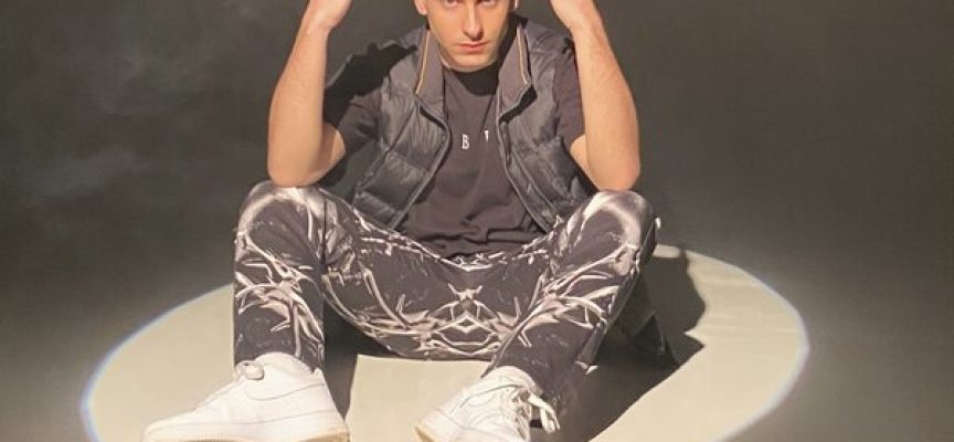 “Valanghe” è il nuovo singolo di Diego Random