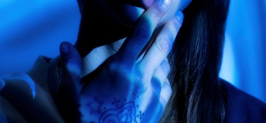 “Canzoni tristi e cose”: il nuovo EP di Leslie è un viaggio intimo e intenso negli stati d’animo più difficili da affrontare