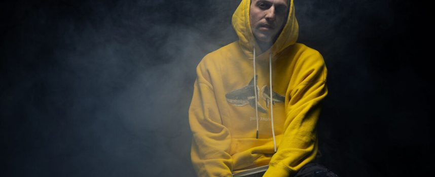 Kevin Love torna con “Collane d’Oro” e sostiene l’iniziativa promossa da Progetto Amore 2022 a supporto della popolazione ucraina