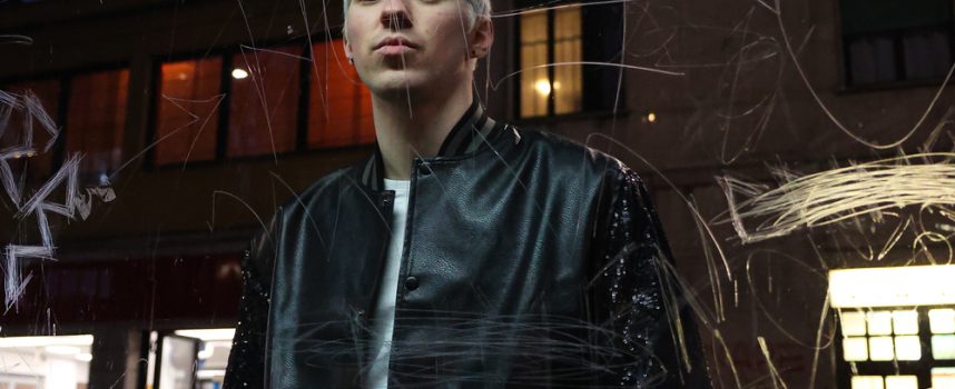 Mezzanotte rilascia “Lockdown nel petto”, un brano per tornare a vivere oltre gli steccati del cuore