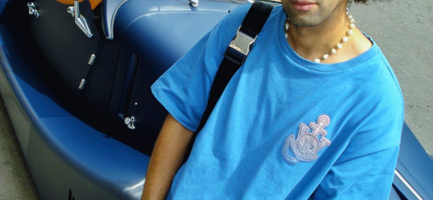 “Luna (”: Youssef Giga e cénta ripartono da una ballad delicata e sognante