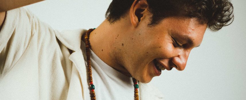 “Atenei” è il nuovo singolo di Samuele Proto