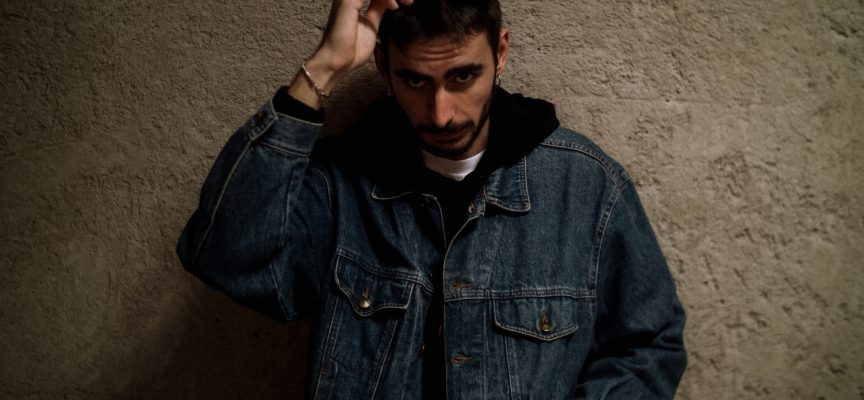 “Stare male” è il debutto di Ruggine