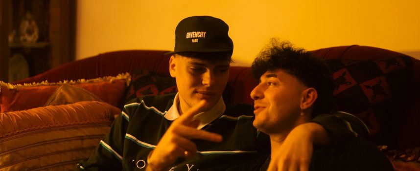 YOUNG HASH: il rapper emergente classe ’01 collabora con il conterraneo KID YUGI nel nuovo singolo “Ottocento”