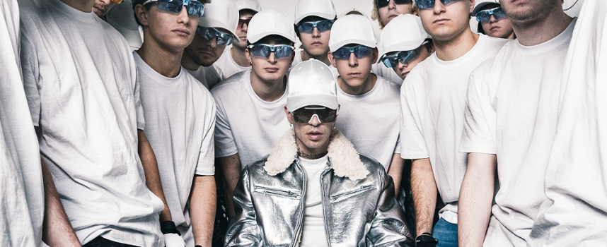 SPENDER: “TUTTA COLPA DI SPENDER” è un concentrato di provocazione, irriverenza e provocazione, ed è il primo album ufficiale del rapper romano