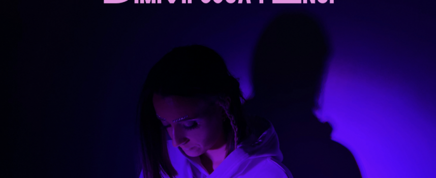 L’artista toscana Viola Violi torna con un nuovo singolo “Dimmi cosa pensi (PIANETA)