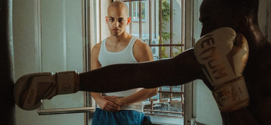 WESTCROSS: dopo l’EP d’esordio “Bizness”, il giovane rapper padovano torna con il nuovo singolo “10%”