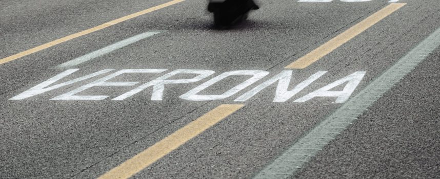 2RARI: Anticipato da un sorprendente freestyle che combinava rap e gospel, è fuori ora il nuovo singolo “VERONA EST”