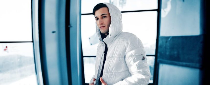 Oltre lo status symbol: Blade rivela il prezzo del successo in “Moncler”