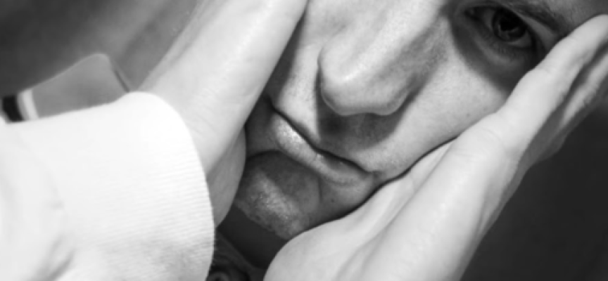 “STRANO MA VHENO”: il nuovo singolo dell’eclettico rapper torinese