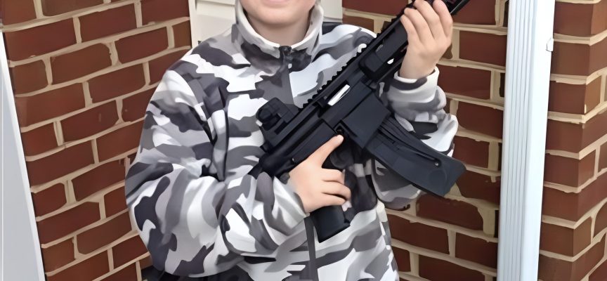 YOUNG HASH unisce le forze con KUREMINO nel nuovo singolo “Brav Uagnon”