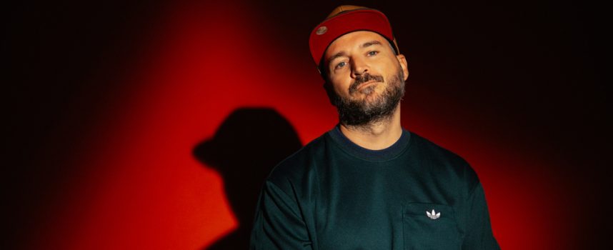 Kose, il rapper con la luce dentro, torna con “Bestseller”