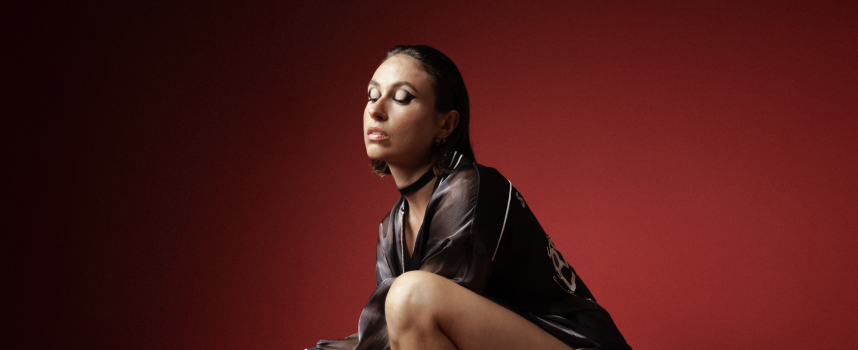 “questo amore mortale” è l’album di debutto di dada sutra