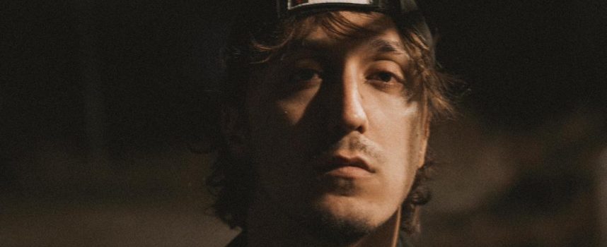 “Uguali” è il nuovo singolo di Nebulosa