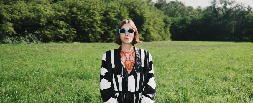 “Amati forte” è il nuovo singolo di ELLEN, presentato alla Music Week di Milano!