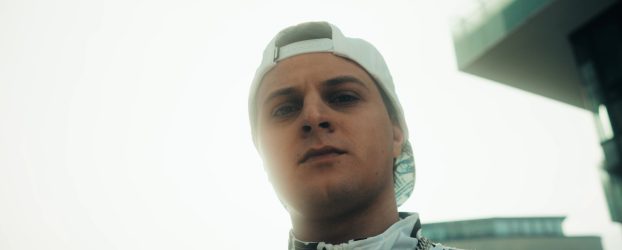 Tramo rimette la tecnica al centro del rap: “Piombo” è il ritorno più frontale del rapper milanese