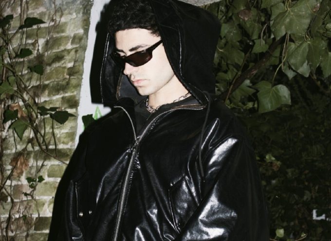 Il rap dei reel diventa catalogo: Malakooda firma “Hardchive.exe”