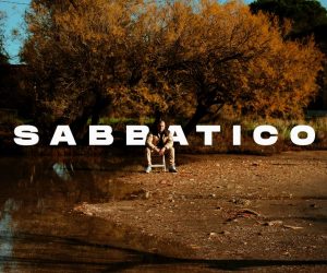 “Sabbatico”: fuori ora il disco d’esordio di Albino, che racconta le incertezze dei vent’anni in provincia, sotto la direzione artistica di Moder
